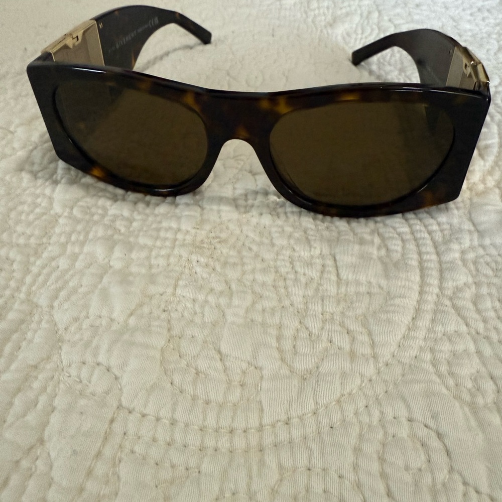Givenchy Tortoise Shell Sunglasses - Picture 6 of 13